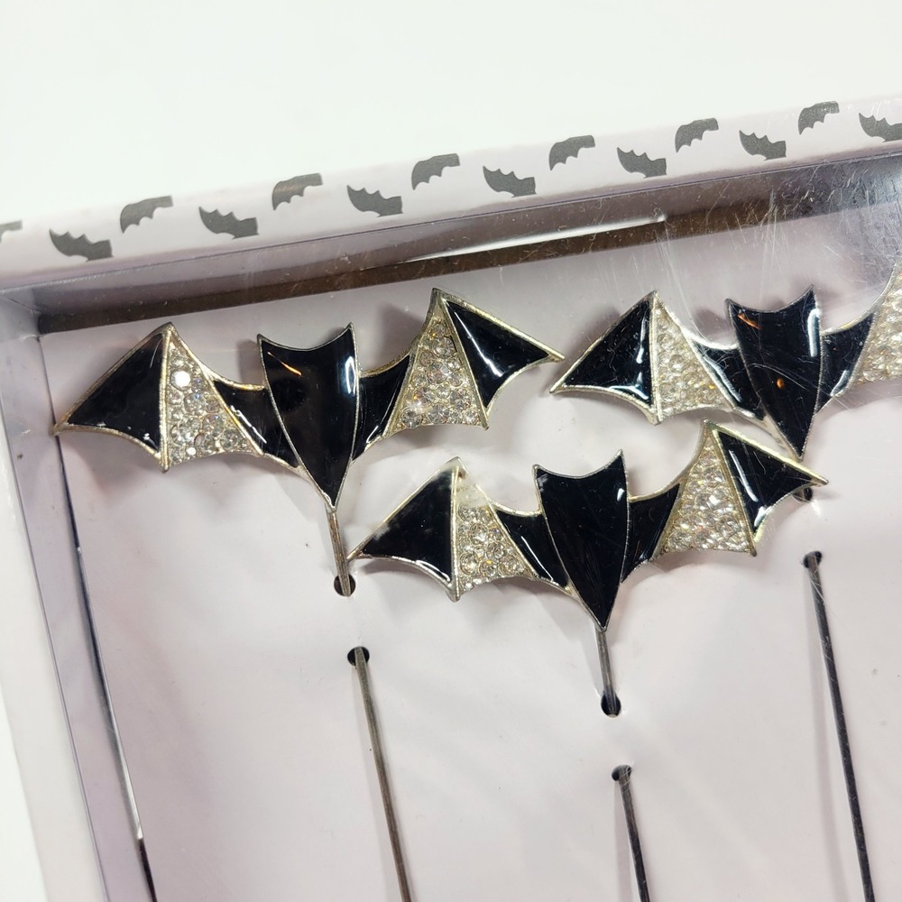 Cupcakes And Cashmere Halloween Bat Tree Picks Black And Rhinestone Set Of 3 New - Picture 3 of 5
